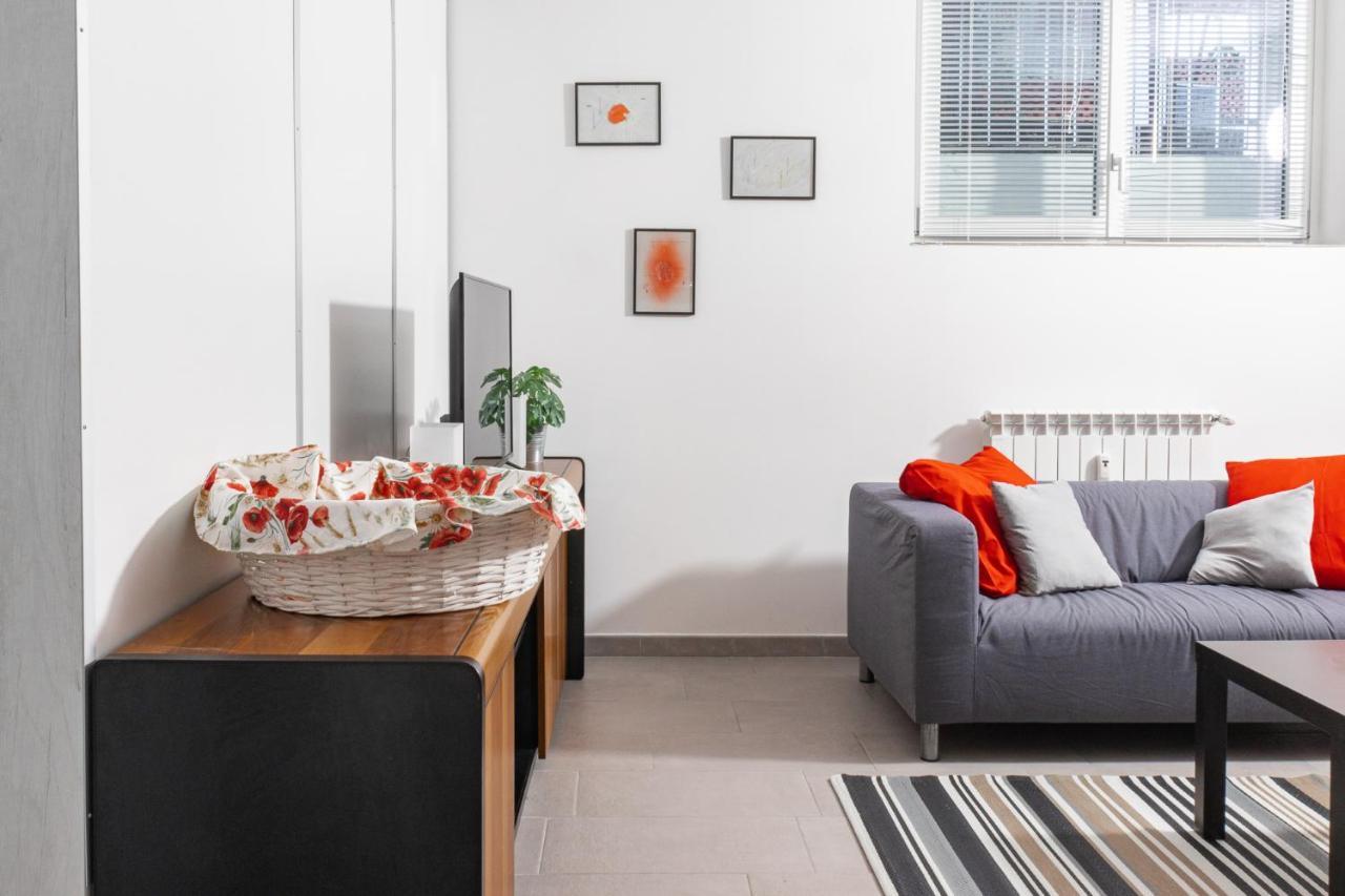 Staurenghi Red Apartment Varese Eksteriør billede